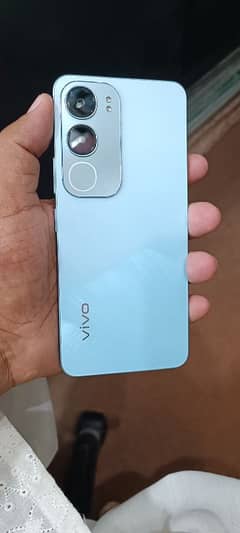 vivo y19s 6/128 11month warnty lush 10by10