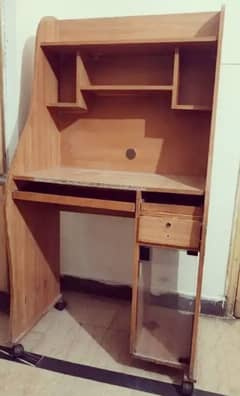 computer table