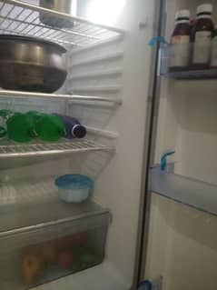 i want to sale my fridge if anyone interested contact me
