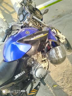 YAMAHA YBR 125