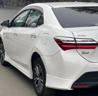 Rent a Car Rental Lahore Toyota Vitz  Toyota Altis Vitz  BRV Wagnor