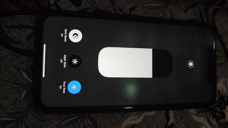 iPhone XR /Non PTA Original 1