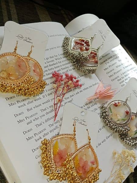 customize earrings 2