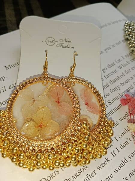 customize earrings 3