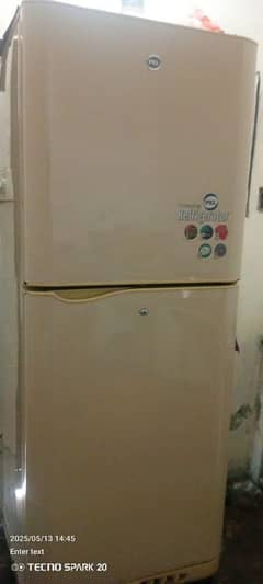 jumbo size PEL Refrigerators for sale in Multan 03097233293