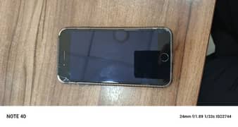 iPhone 7 plus 10000 ka urgent sale