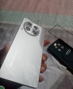 tecno Camon 30 12gb + 256 gb
