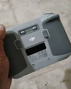 DJI