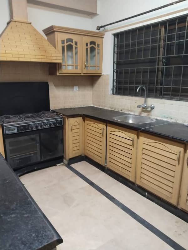 Ideal 14 Marla Upper Portion has landed on market in I-8/3, Islamabad 11