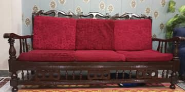 5 Seater  Wooden Sofa 10/10 condition