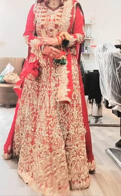 Bridal Lehnga / Barat Wedding jewelery/ Heavy Bridal Lehnga for sale