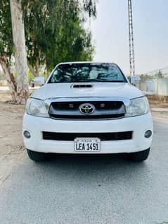 Toyota hilux vigo Thai import 2014