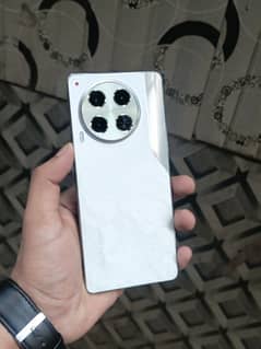 tecno camon 30 loewe 8/256gb