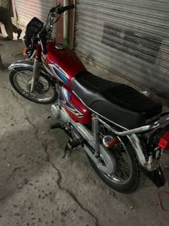 125, model 2021-2022, 2 digit number (10)