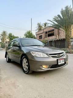 Honda Civic EXi 2004 own engine better Honda Accord city swift vitz