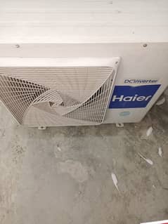 Haier DC inverter Hot cool 1.5 ton fresh condition layyah location ma