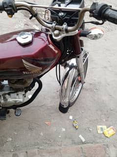 Honda 125 2015/17 model original condition