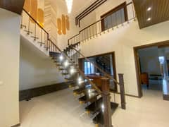1 Kanal Brand New House For Sale ,A Block Near Park Or Main Entrance
