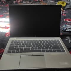 Model: 845 G8 Cpu : Ryzen 5 Pro 5650U Ram : 8gb DDR4,3200, SSD :256Gb