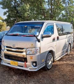 Toyota Hiace GL