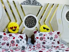Complete Furniture bed room set 5 month used only