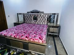 King size modern style bed set