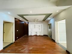 8 MARLA SAFARI VILLAS HOUSE FOR SALE IN BAHRIA TOWN