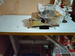overlock machine