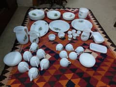 Pear Dinner Set