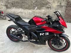 Heavy bike Yamaha R3