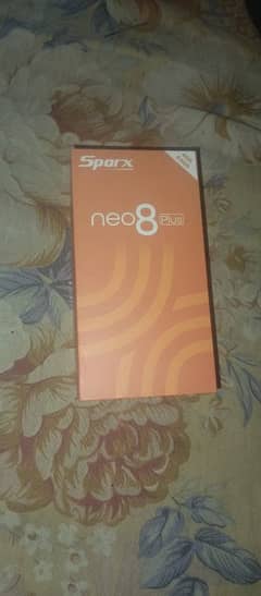 Spark neo 8 plus