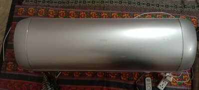 Haier DC inverter 1.5 ton. . .
