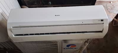 gree ac  1.5 tan