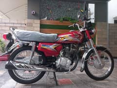 Honda CG 125 Model 2024/25 All Punjab Number Km 5050 Total Genuine