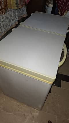 Dawlance horizontal Refrigerator