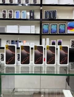 iphone Xsmax 11,12,13,14,15,16 Pro Max on instalment whatsap3261927684