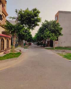 5-Marla Plot A-Block Prime Location New Lahore City Phase 3 Near Attached Bahria Town 1 Km Ring Road SL-3