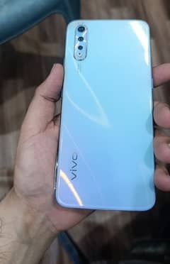 ViVo S1