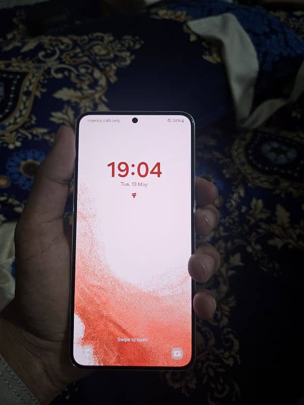 s22 non pta with box 10/10 condition 1