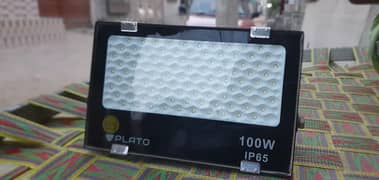 100 w LED LIGHT