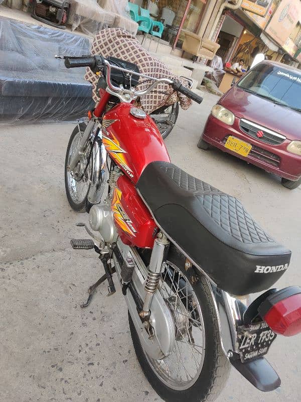 Honda CG125 (20/21 Model) Punjab Lahore Number 3