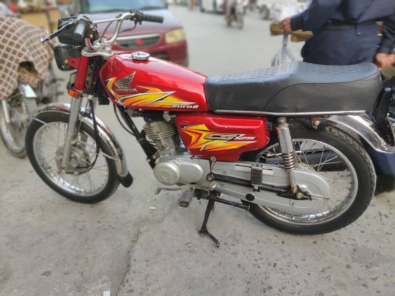Honda CG125 (20/21 Model) Punjab Lahore Number 5