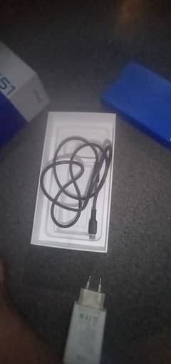 vivo y 51 mobile use main h 4 /128 condition 10by9 good battery time