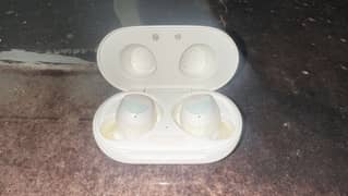 SAMSUNG AIRBUDS +