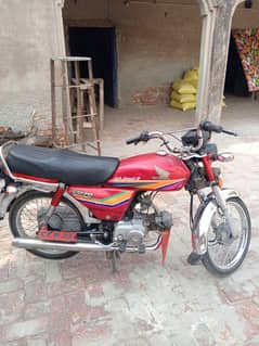 Honda CD70 2012 MODEL