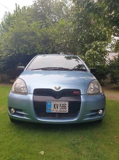 Toyota Vitz 2001 (Rs coverted ) {oem)(very clean and well maintained