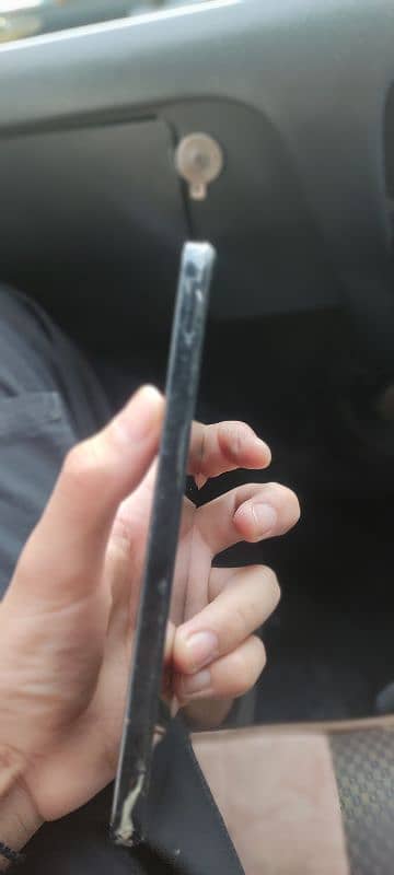 redmi 12 in good condition with box onli 3 month used 2