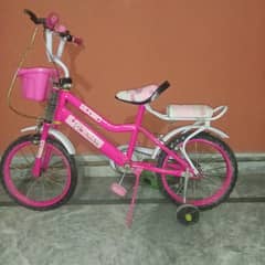 Girl cycle