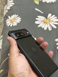 Google pixel 8