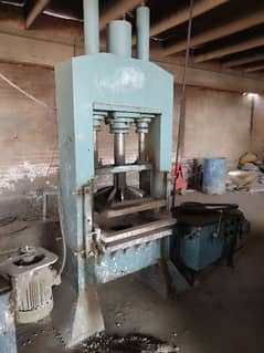 Terrazzo Tile 2 x 2 working press